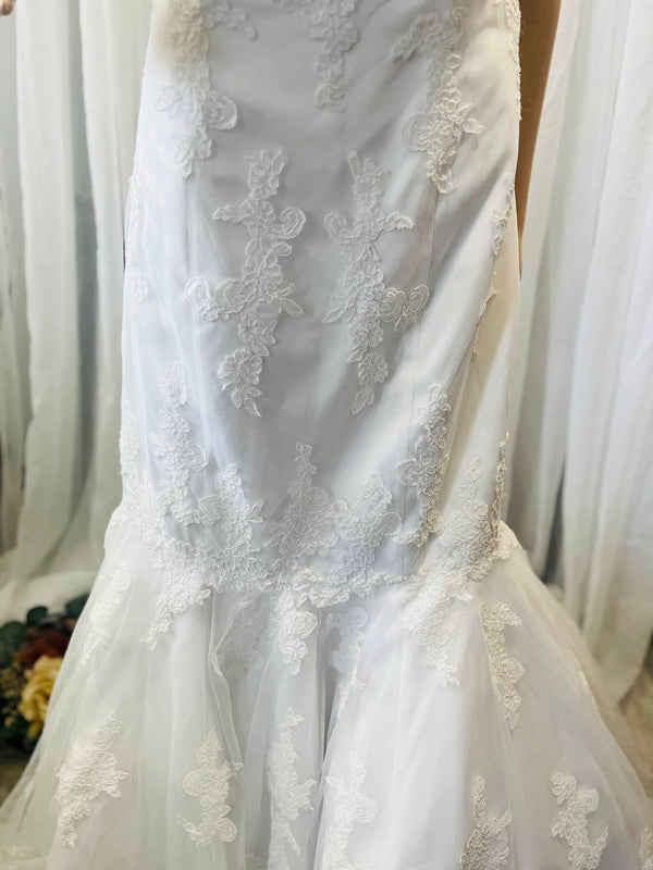 COSMOBELLA Designer Strapless Lace Wedding Dress Mermaid Style Bling Belt