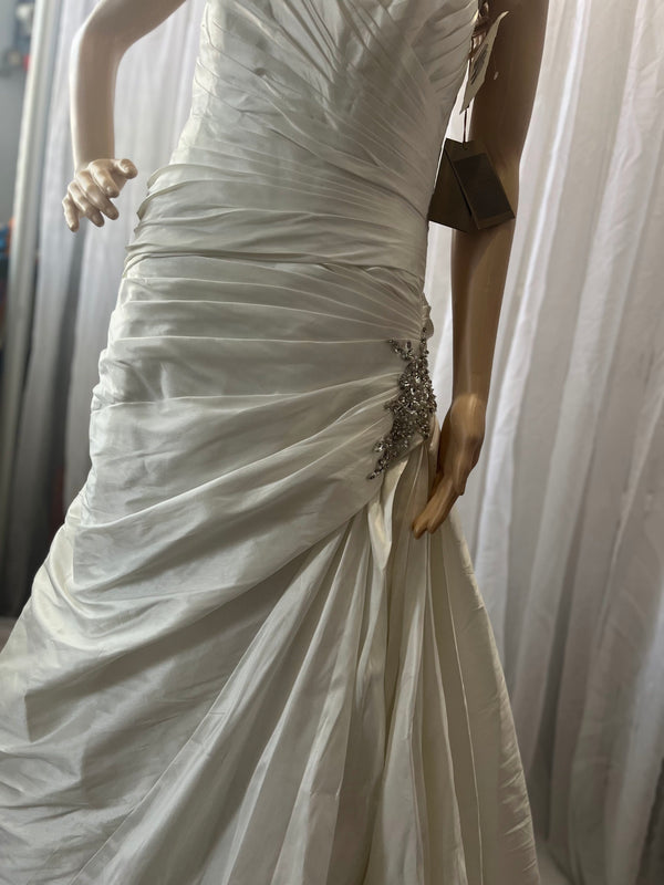 Demetrios Ivory Strapless Wedding Dress Style GR 235